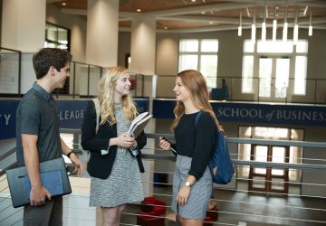 Step by step instructions to Pick the Ideal Authorize Internet Advertising Degree Program