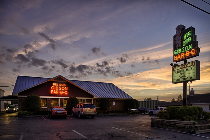 "Huge Sway Gibson BBQ, Decatur, Alabama"
