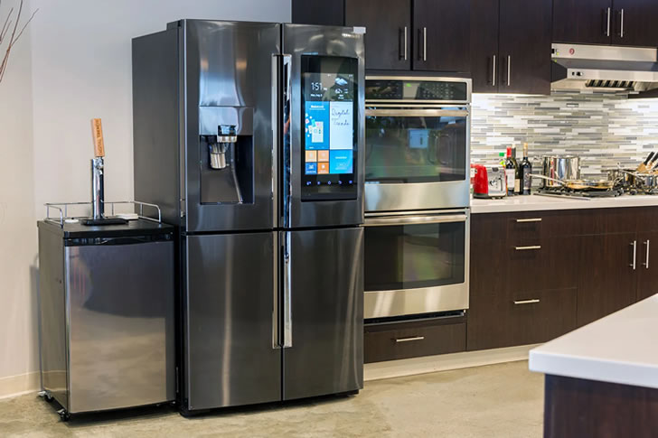 "Samsung Family Center point Cooler"