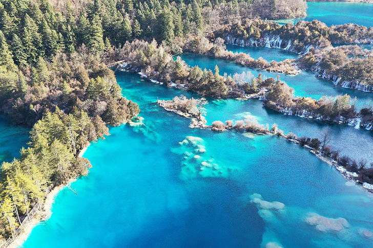 "Jiuzhaigou Valley"