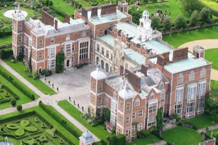 "Hatfield House, Britain (Batman Starts and The Number one)"
