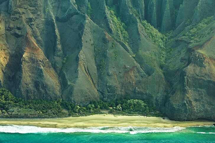 "Kaua'i, Hawaii, USA (Jurassic Park Series)"