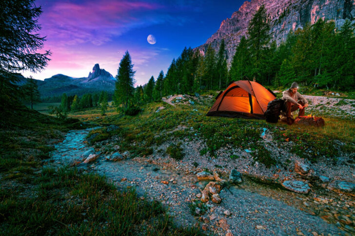 "Lake Locale, Britain"