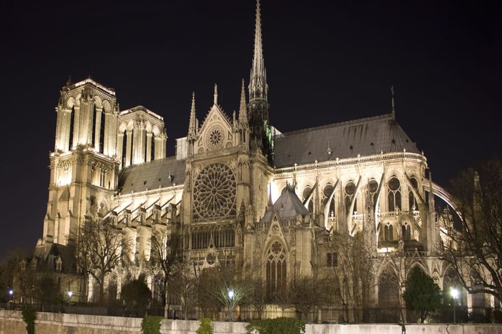 "Notre-Lady Church"
