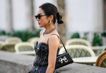 A few Up-to-date Sacks - Stylish Young ladies Shouldn't Miss