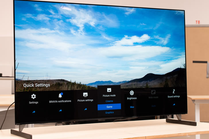 "Sony A90J OLED"